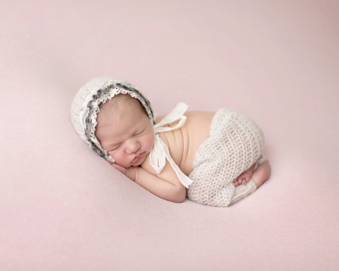 Woodland Hills Newborn Baby Photographer