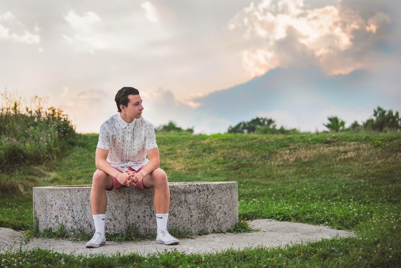 Charlie - Naperville Senior Photographer