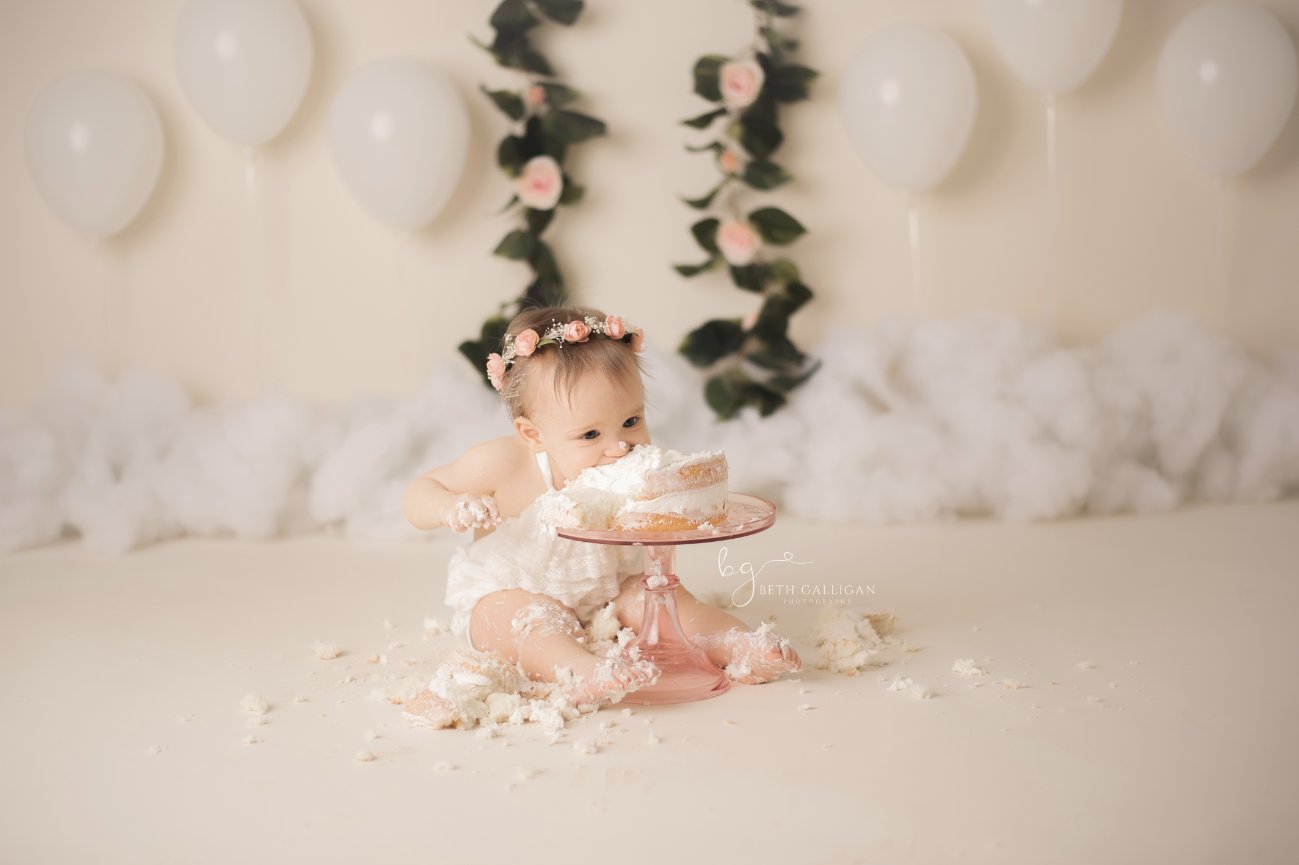 M's 4th Of July Cake Smash With Beth Galligan Boston First Birthday Photographer