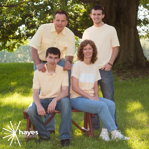 family portraits, webster photographer, outdoor portraits, Webster Park, Hayes Photography