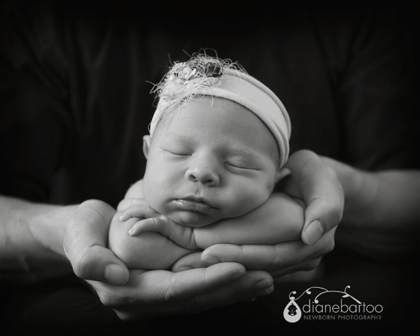 Riverside Newborn girl photo