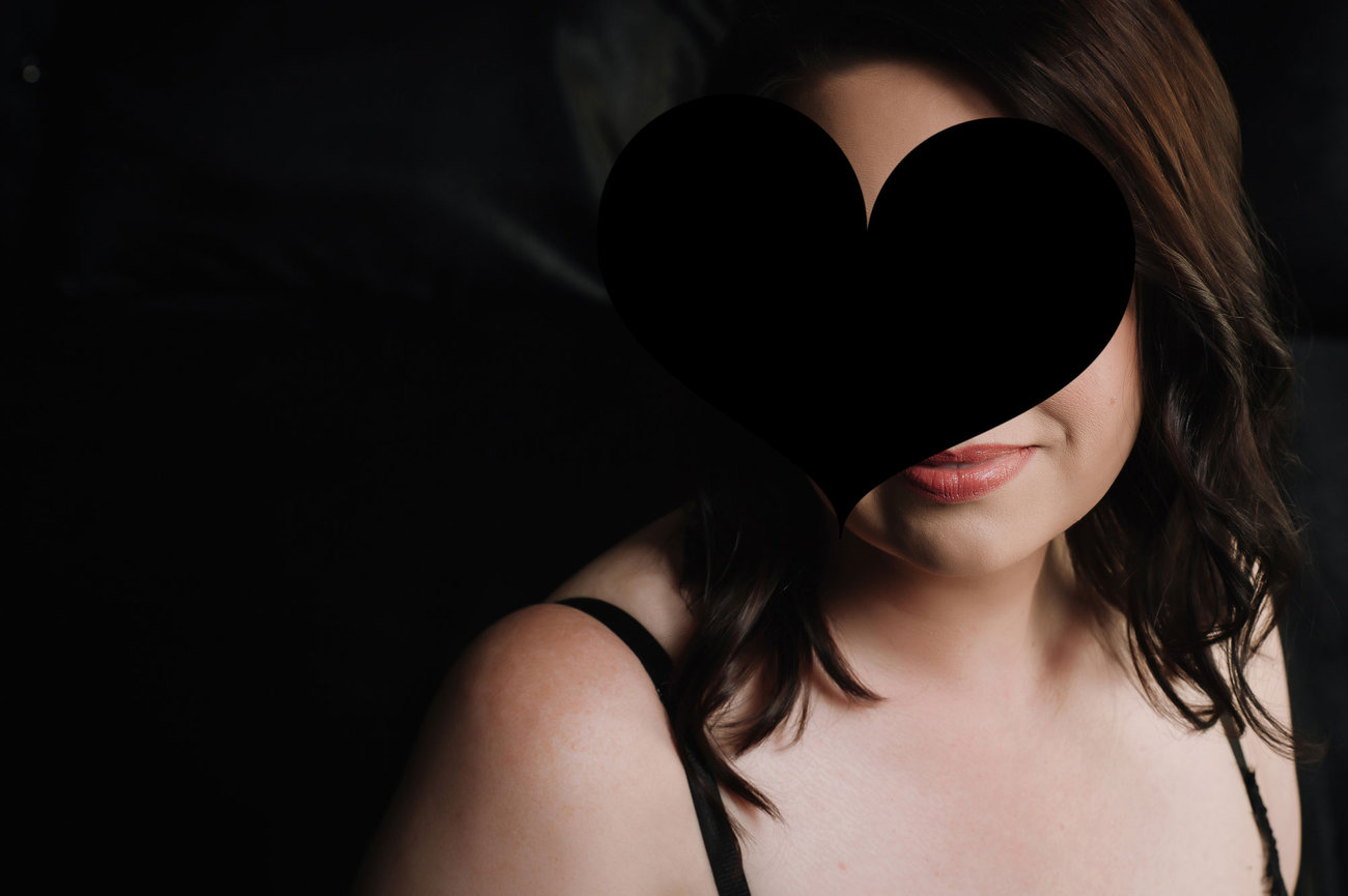 Mr. & Mrs. L's Couples Boudoir Session