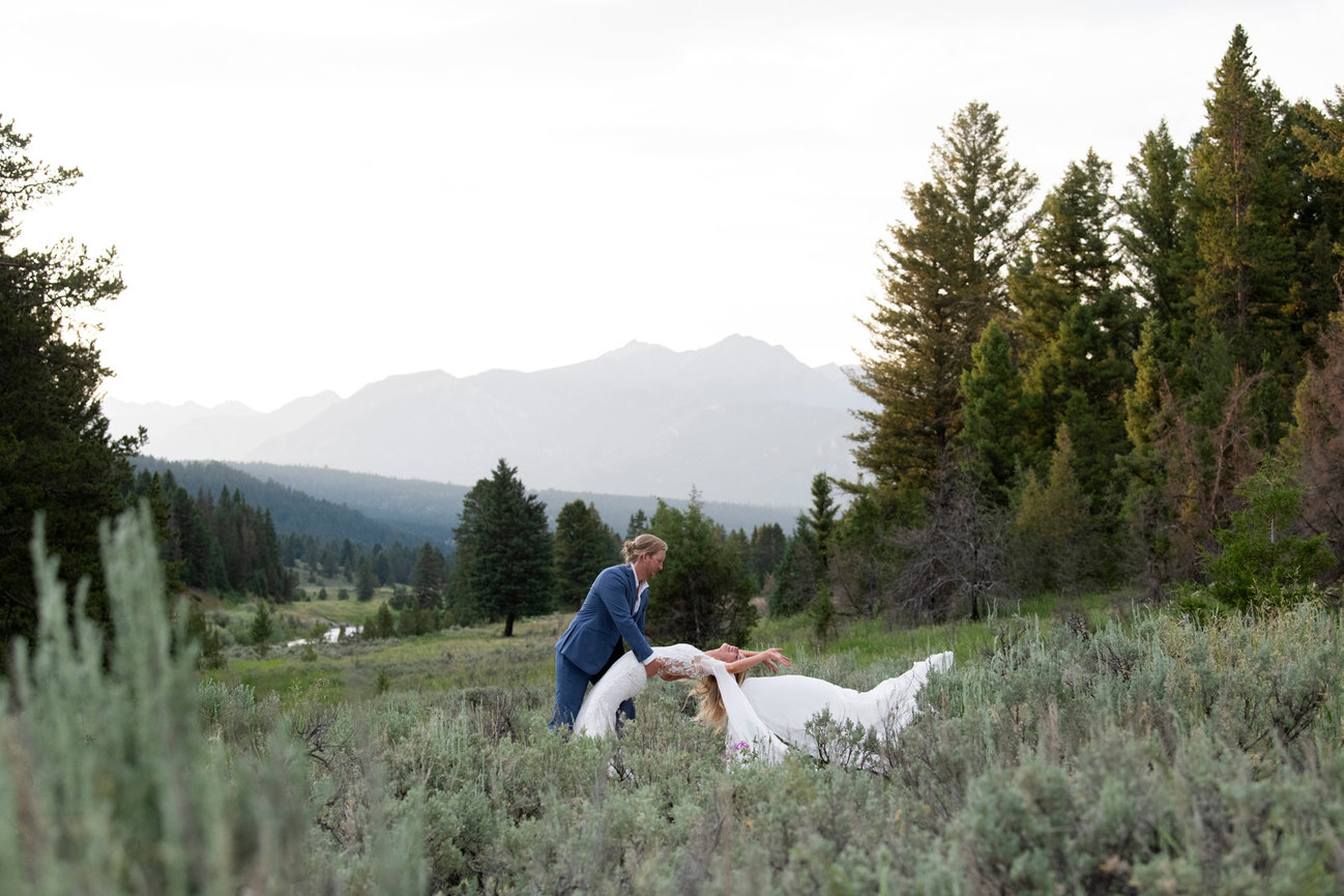 Jake & Courtney - Fall Wedding at the Woodlands at Cottonwood Canyon