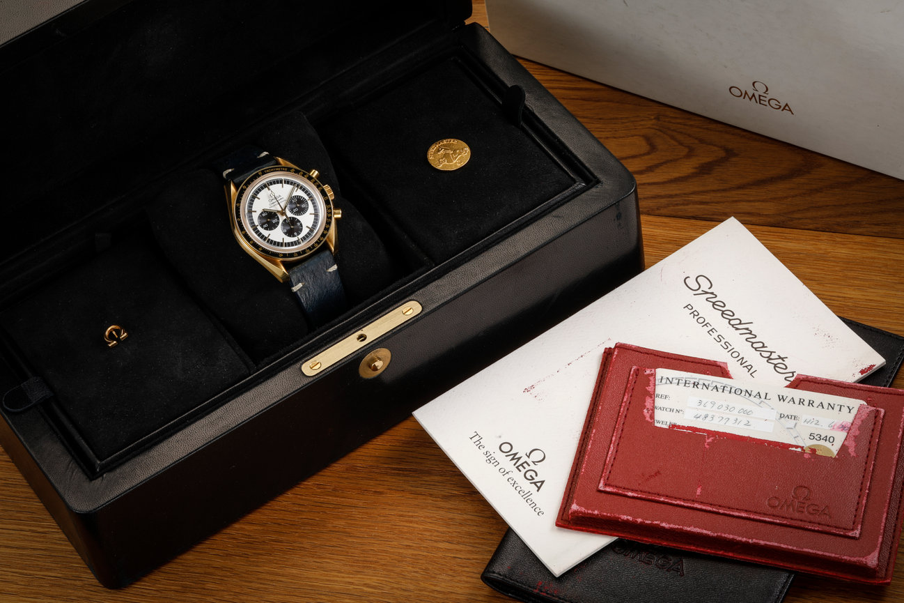 Omega Speedmaster 3690.30 Golden Panda 1997 - Roy & Sacha Davidoff SA