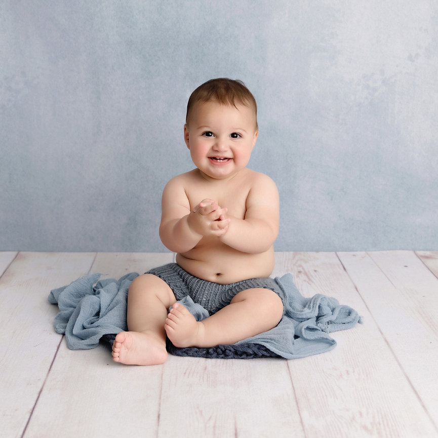 Beautiful newborn baby boy, Santa Monica Newborn Photographer