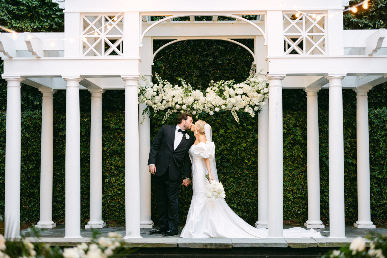 Gadsden House Modern Wedding