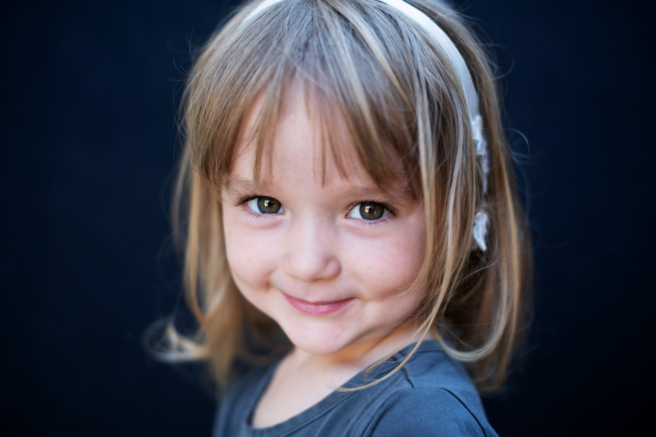 Tips for Relaxed, Authentic Poses During a Boudoir Photo Shoot