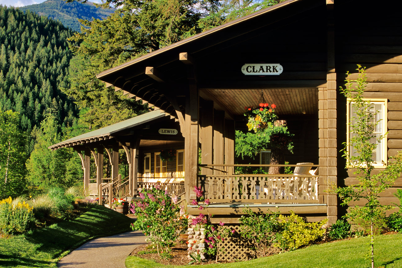 Belton Chalet 4040