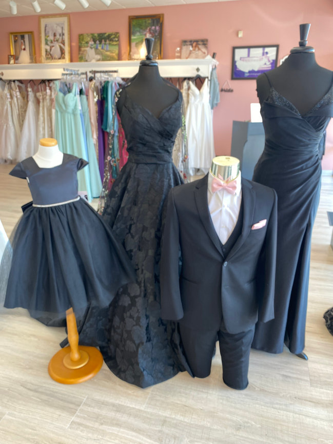 Suit Up in Style: Essential Tips for Choosing the Perfect Tuxedo Rental