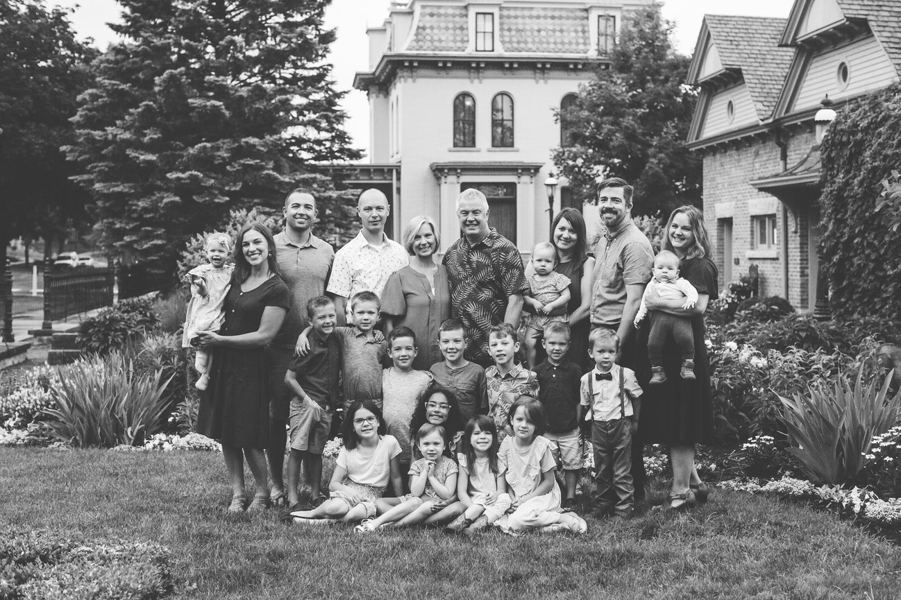 Mamma With Child & full house