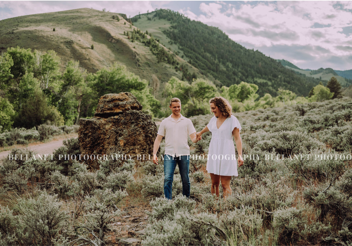 Nick and Eva Sweet Water Hollow Salmon Idaho Idaho Wedding