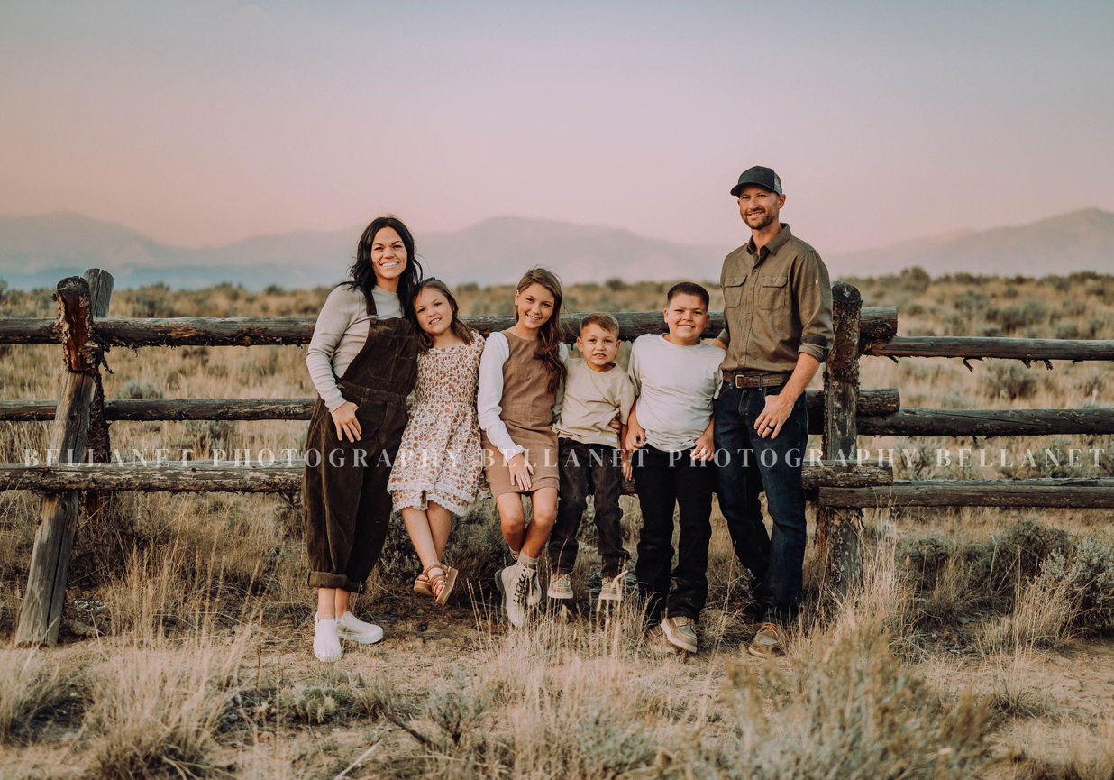 Nick and Eva Sweet Water Hollow Salmon Idaho Idaho Wedding