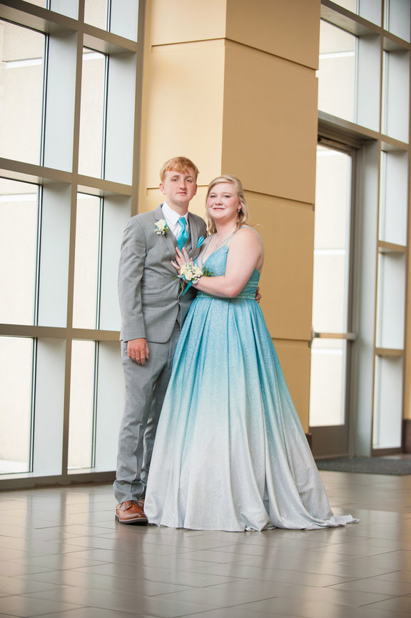 Should you do a First Look on your wedding day? Pros and cons every couple should know