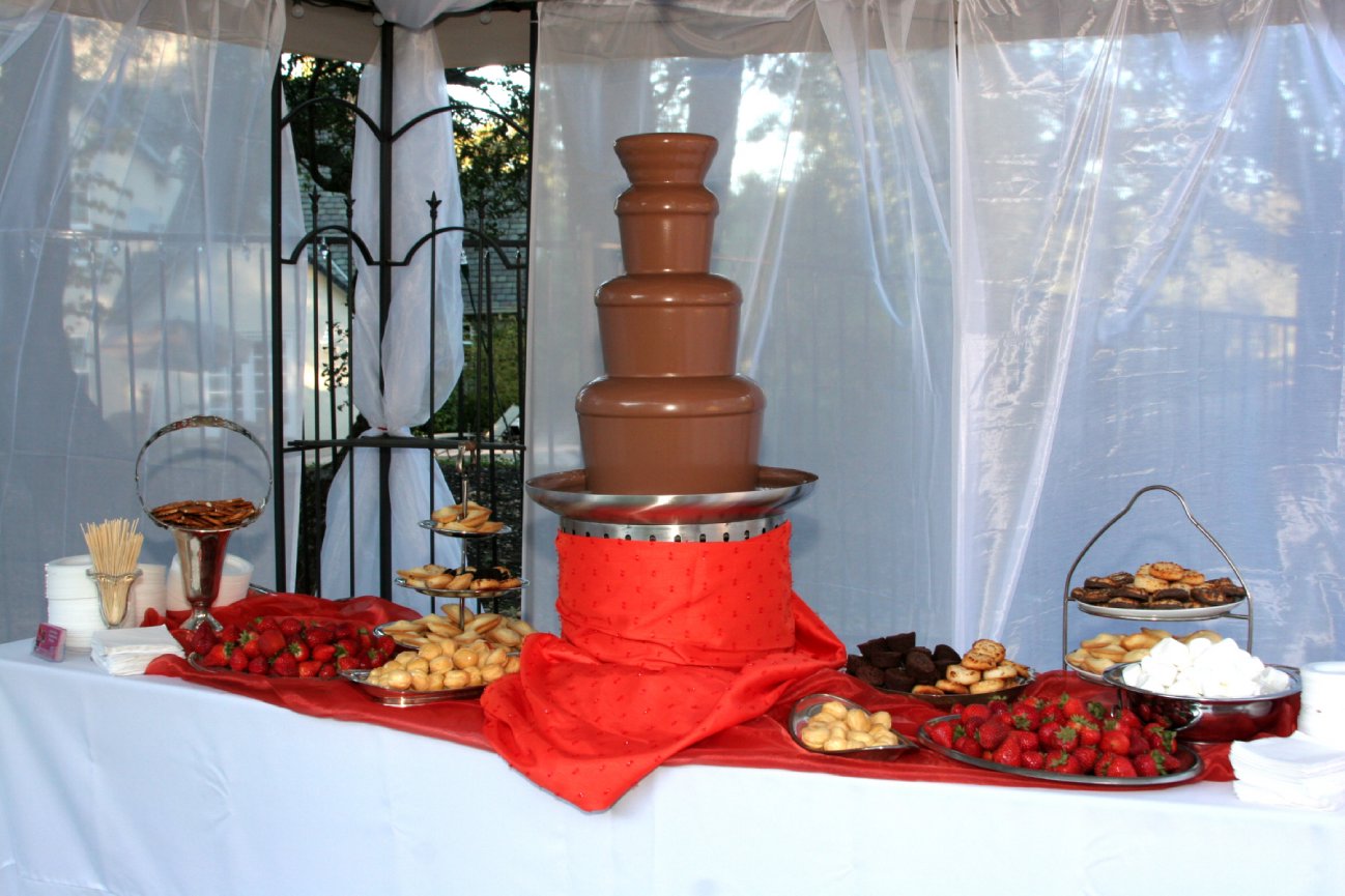 Chocolate Fountains in Sacramento, Vacaville, Bay Area, & Oakland