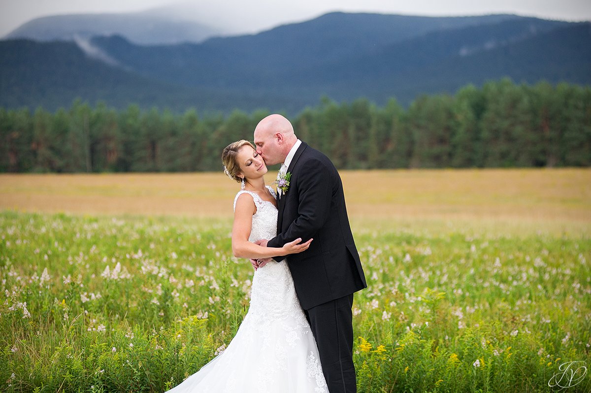 bride and groom lake placid mountain view