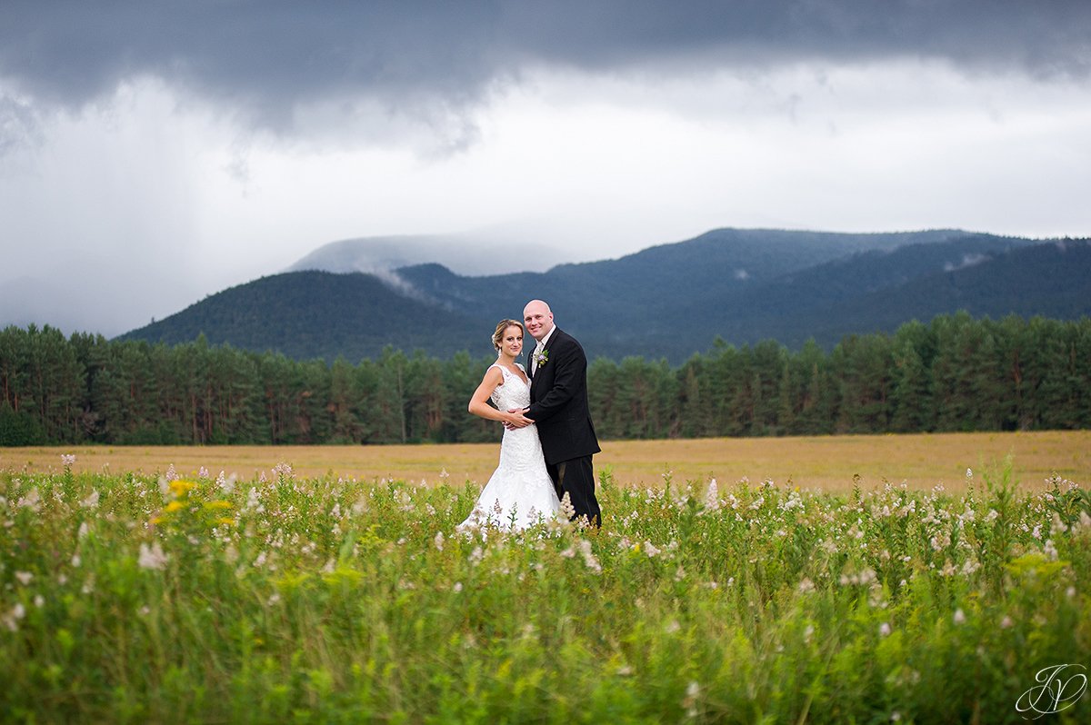bride and groom lake placid mountain view