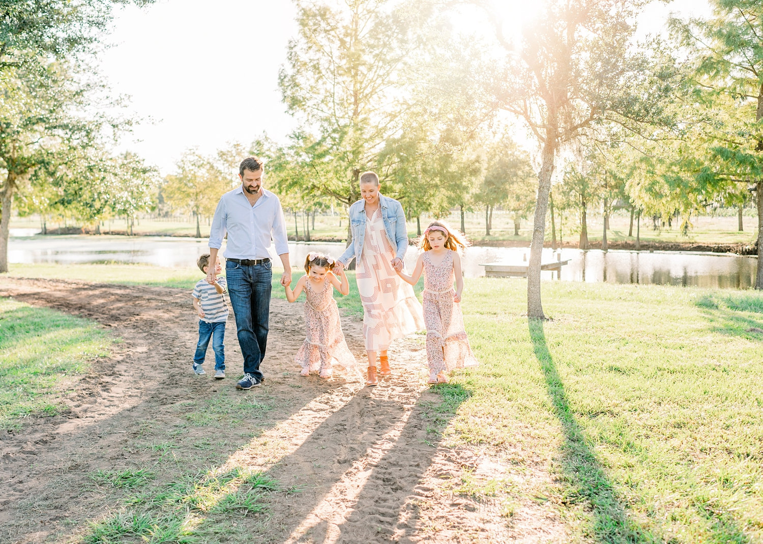 stylish family walking, spring family photo session, Ryaphotos