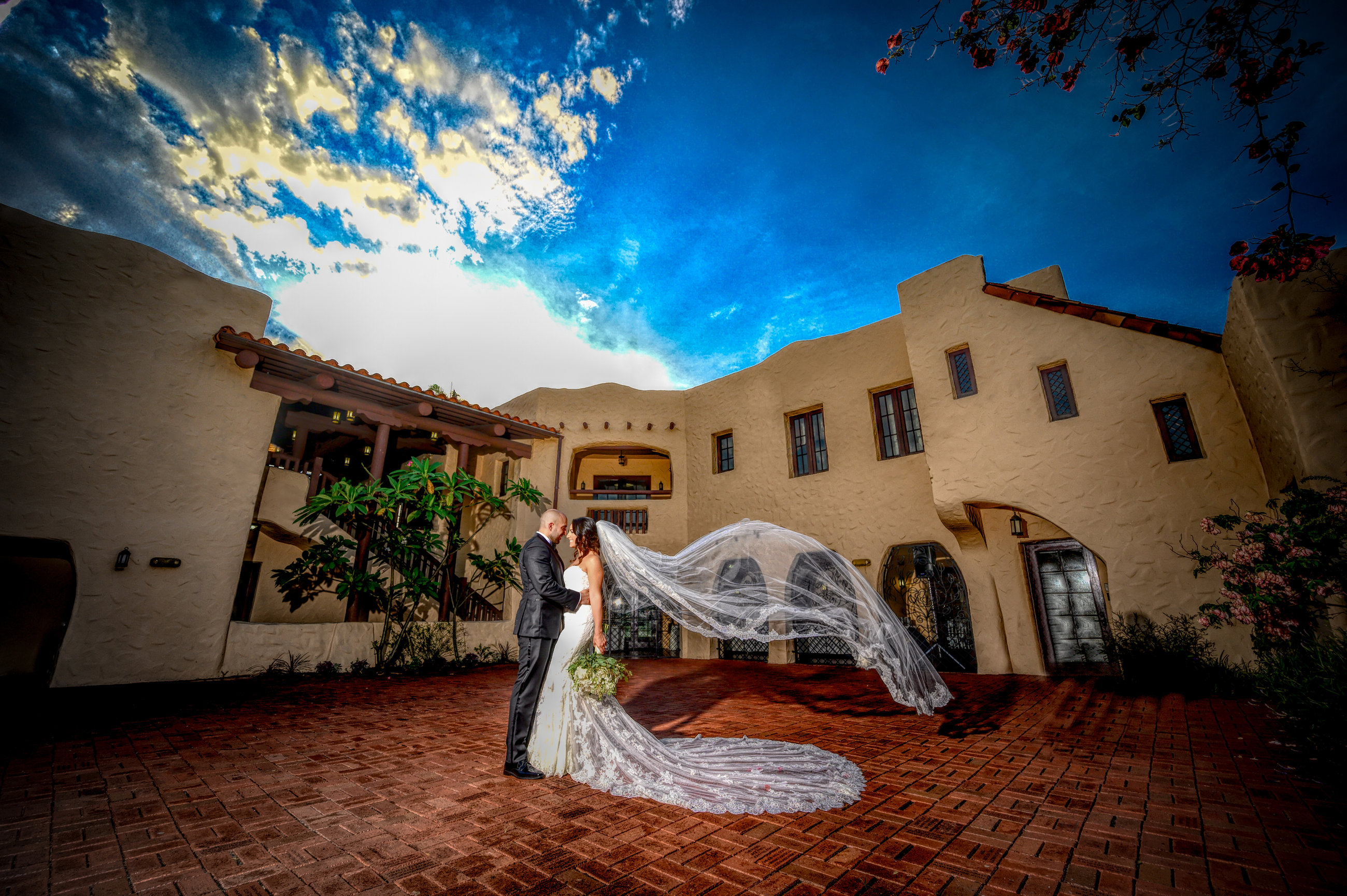 Main Pointers for Choosing Wedding Photographer Main Pointers for Choosing Wedding Photographer