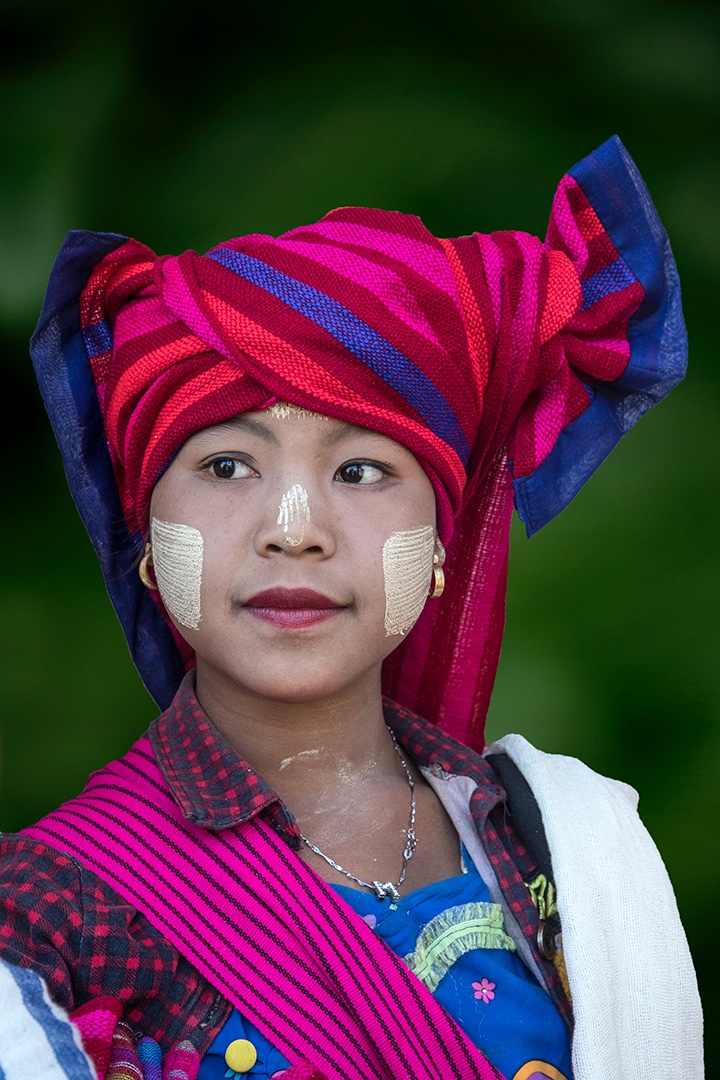 Ethnic portrait - Jim Zuckerman photography & photo tours