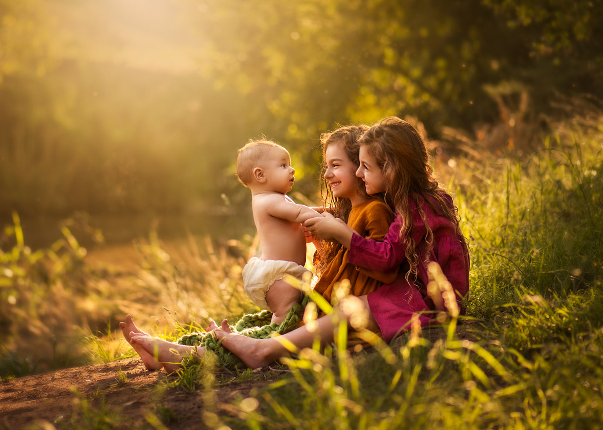 CONTACT Studio Z Photography