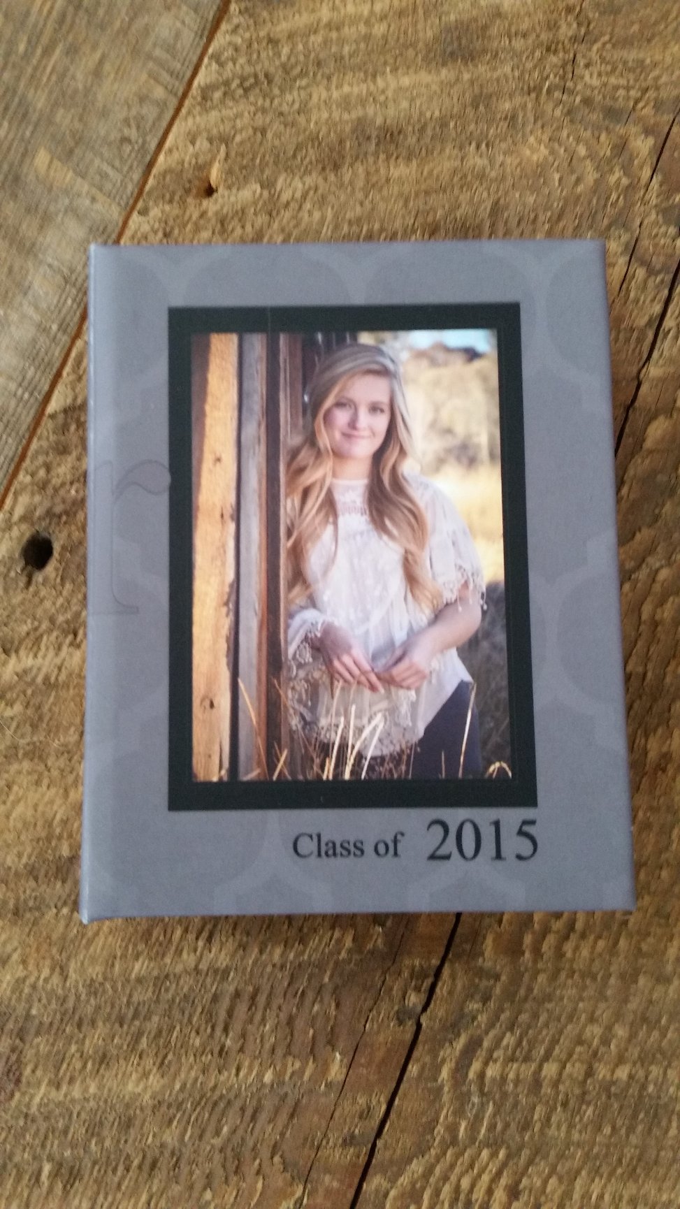 Senior Photography Wallet Box Holds 50 Wallets Beau Bella Photography   34 20170101185839 3317015 Xlarge 