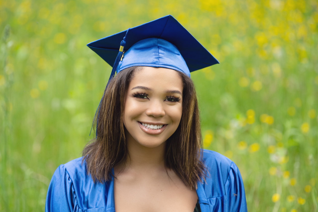 High School Senior Pictures Villa Park thumbnail