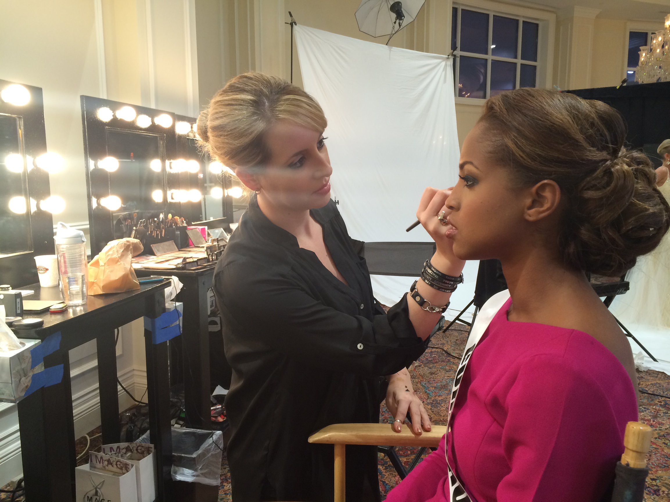 ABOUT - DeLaney Henry - Nashville Makeup Artist