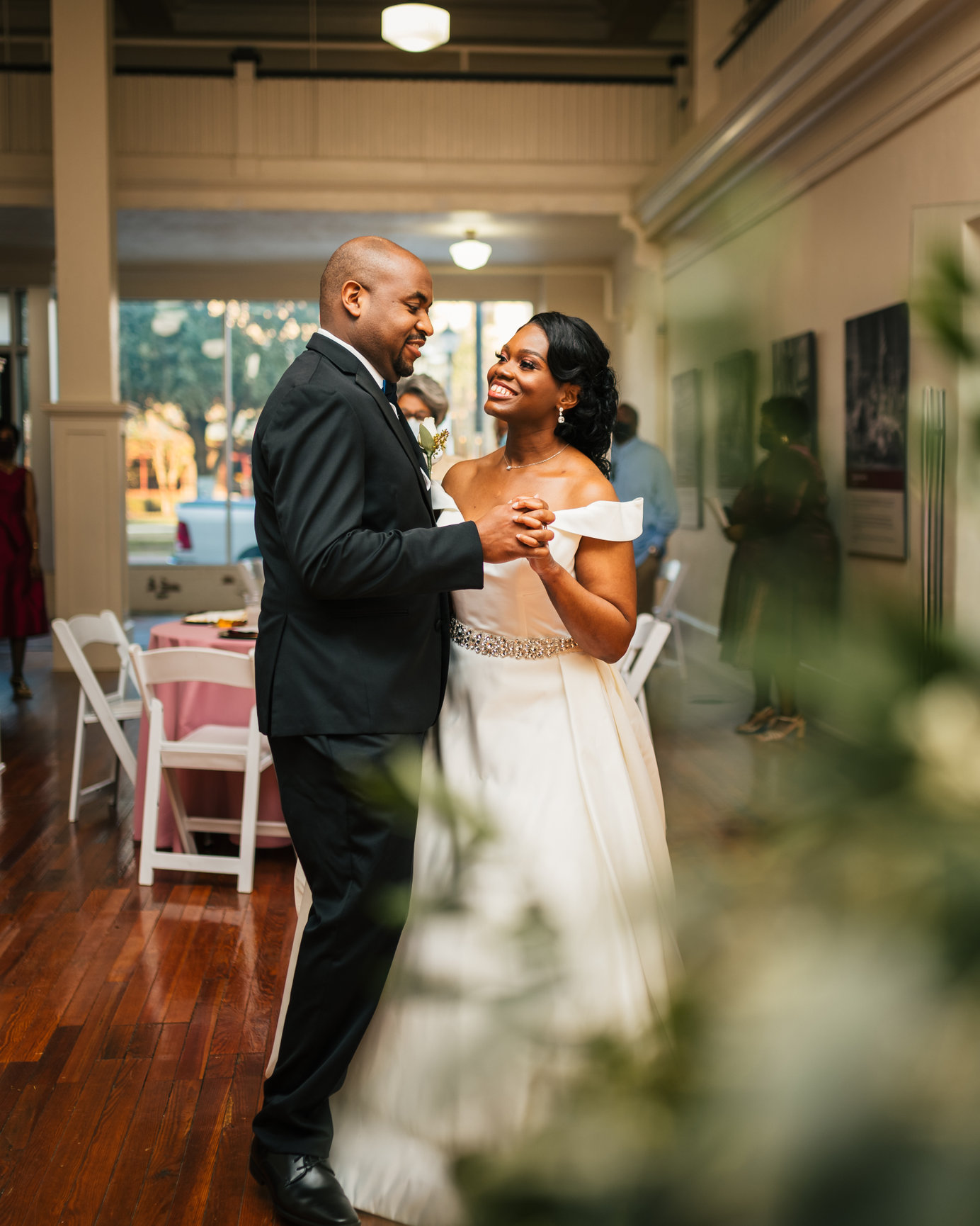 8 ways to make sure your reception runs smoothly - Memories by Lexi