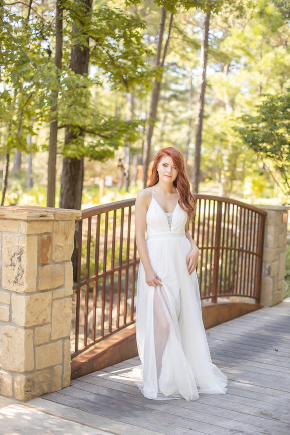 beauty portrait outside redhead