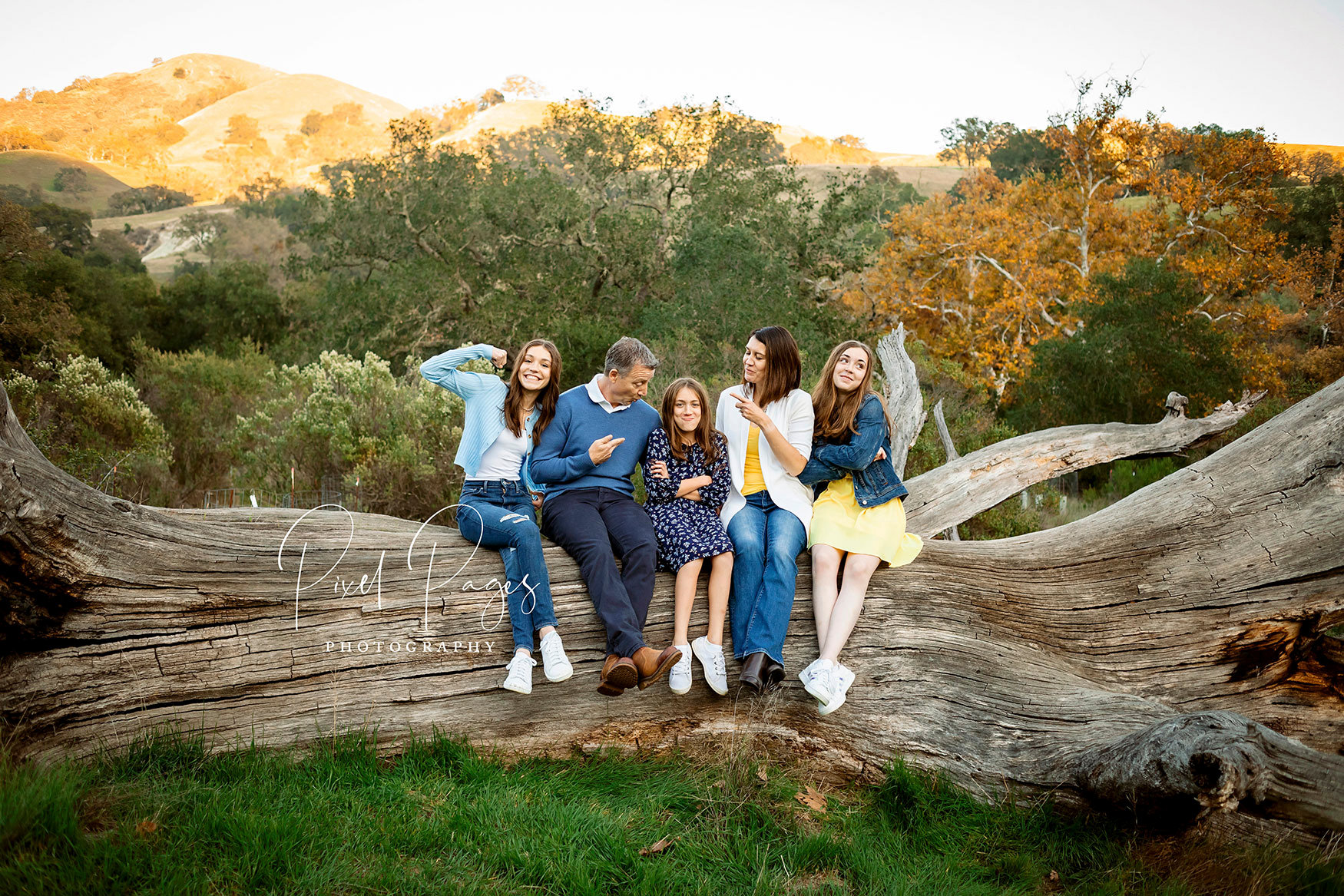 AN INTIMATE LOOK AT A LIVERMORE, CA FALL FAMILY PHOTOS