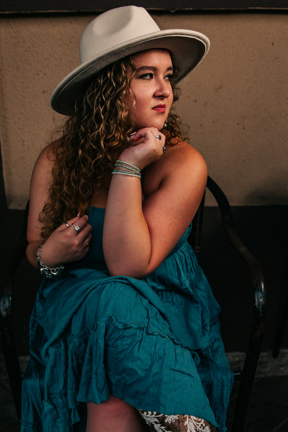 Senior Portraits girls woman style fashion vacation MJ Portrait Design Lafayette Indiana