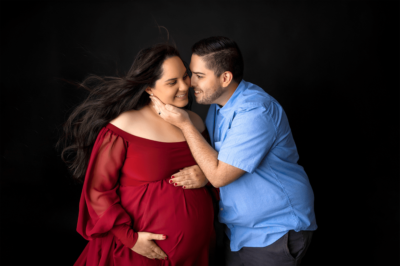 Scottsdale Studio Maternity Portraits