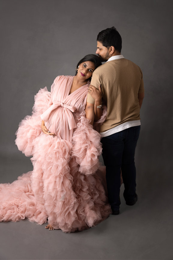 Connecticut maternity photography, CT maternity photoshoot, best Waterbury CT maternity photographer, professional maternity photos Waterbury, maternity photography packages Connecticut