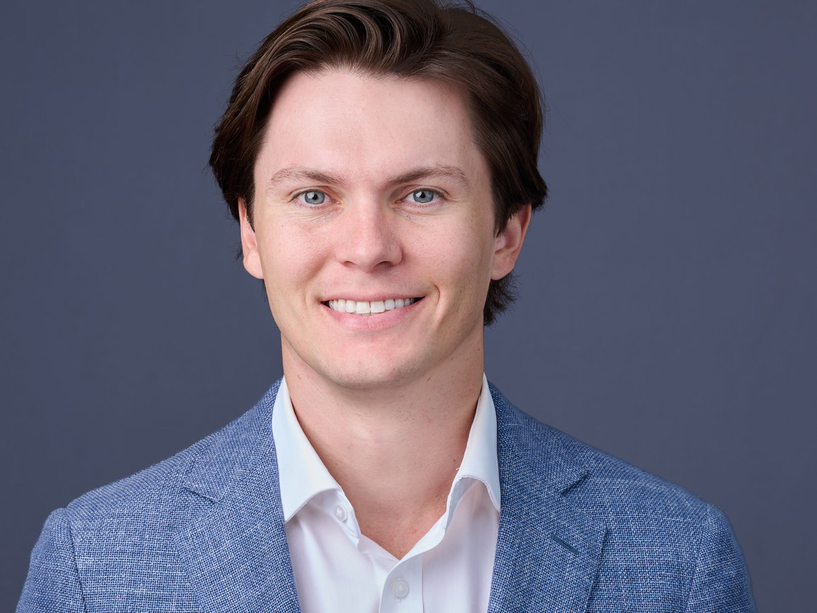 Atlanta GA Contact For Individual Pricing Headshot Scott