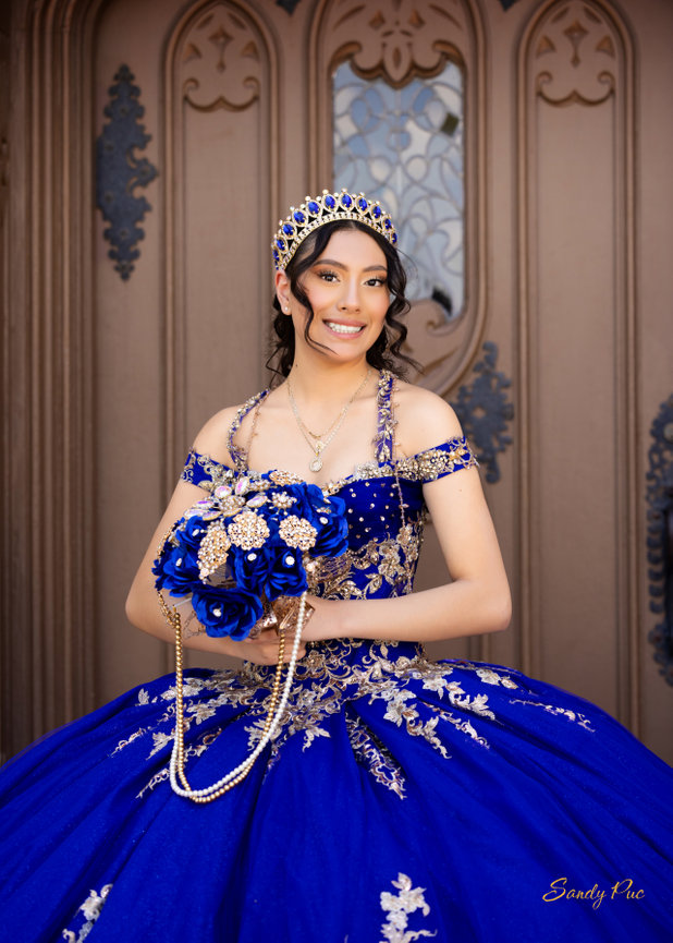 QUINCEAERA - Sandy Puc Photography
