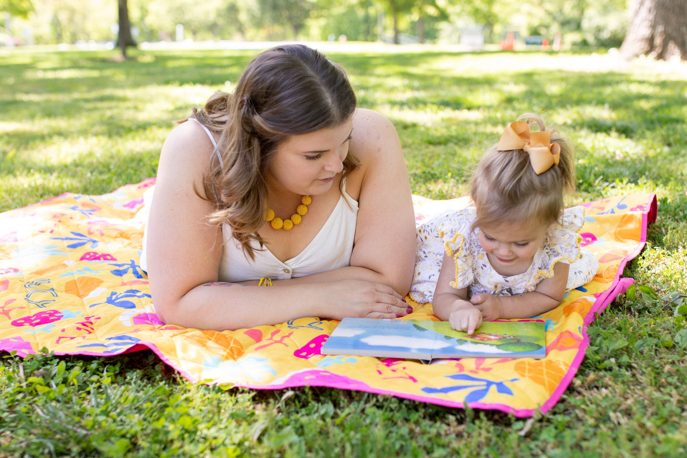 Making Memories: How to Capture Authentic Moments in Family Portrait ...