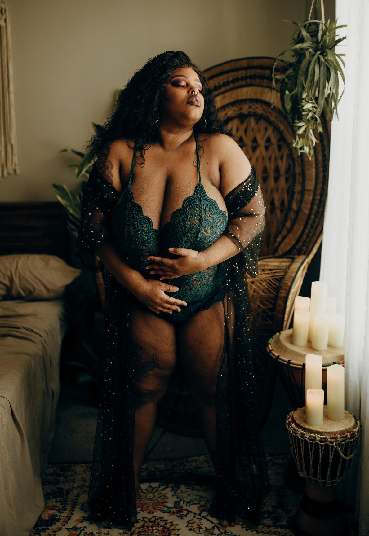 10 Reasons for All Women to Experience a Boudoir Session