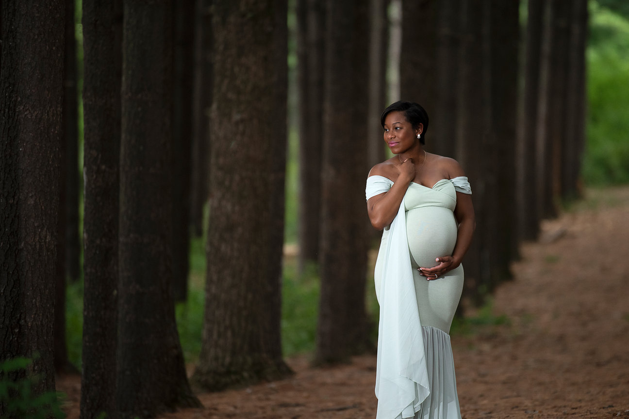 Maternity portrait session - the ultimate guide